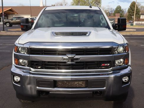 Used 2017 Chevrolet Silverado 2500 LT w/ LT Convenience Package image 12