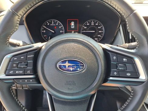 Used 2025 Subaru Legacy Premium AWD/4WD image 5
