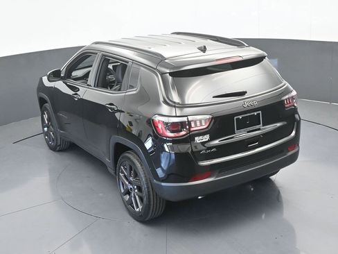 New 2026 Jeep Compass Latitude image 44