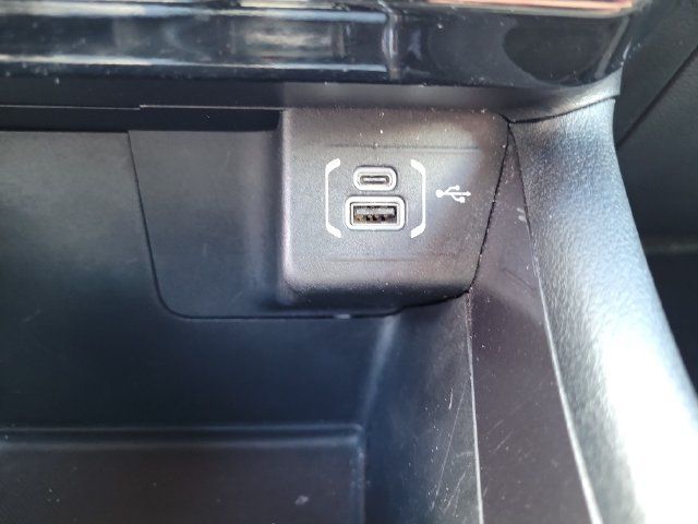Used 2024 Jeep Compass Latitude AWD/4WD image 34