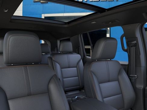 New 2026 Chevrolet Traverse High Country FWD image 24