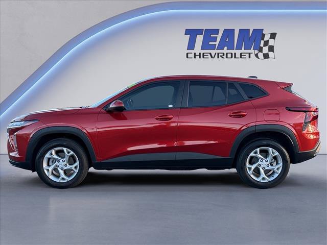 Certified 2024 Chevrolet Trax LS w/ LS Convenience Package FWD image 2