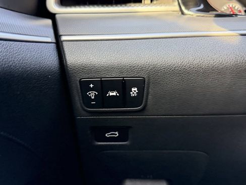 Used 2022 Kia K5 GT-Line AWD/4WD image 29