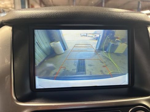 Used 2019 Chevrolet Tahoe LT AWD/4WD image 3