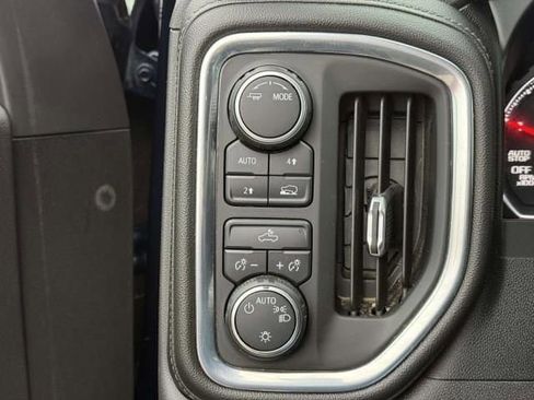 Used 2021 Chevrolet Silverado 1500 LT image 18