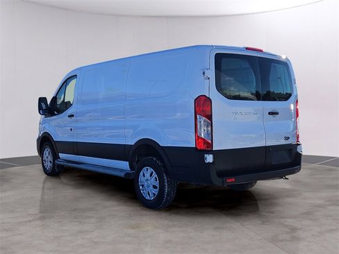 Used 2023 Ford Transit 250 Low Roof w/ Exterior Upgrade Package image 6