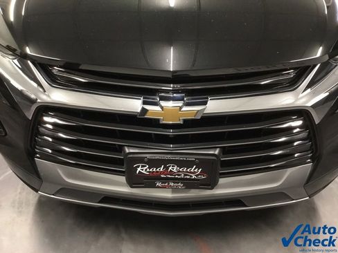 Used 2019 Chevrolet Blazer Premier w/ Sun and Wheels Package AWD/4WD image 18