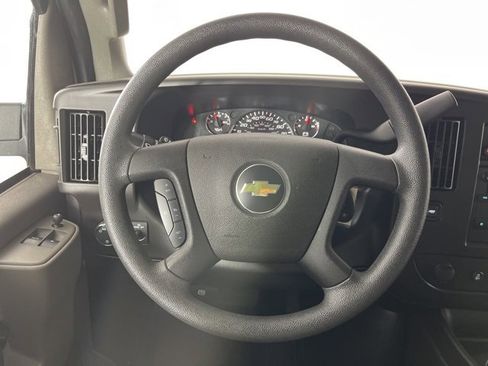 Used 2024 Chevrolet Express 2500 image 8