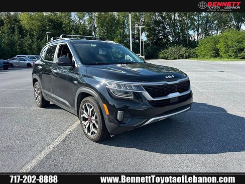 Used 2022 Kia Seltos SX w/ Sunroof Package AWD/4WD image 1