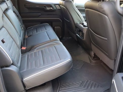 Used 2026 GMC Sierra 1500 AT4X w/ AT4X AEV Edition AWD/4WD image 18