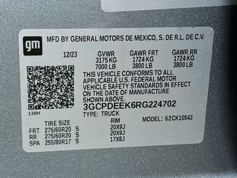 Used 2024 Chevrolet Silverado 1500 RST AWD/4WD image 32