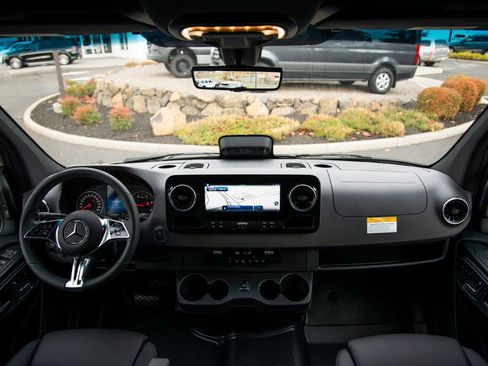 New 2026 Mercedes-Benz Sprinter 2500 image 17