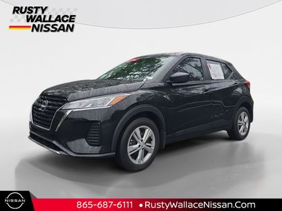 Certified 2025 Nissan Kicks Play S