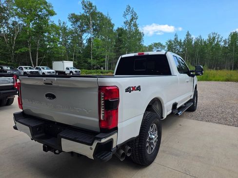 Used 2023 Ford F350 Lariat w/ Snow Plow/Camper Package AWD/4WD image 7