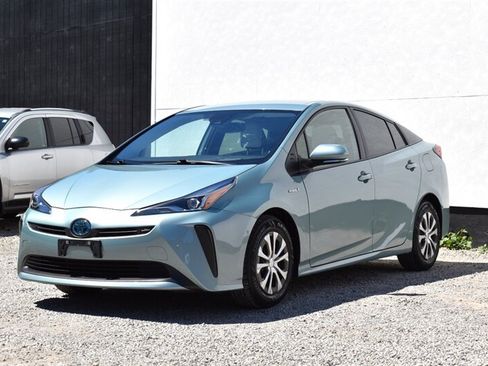 Used 2021 Toyota Prius Limited FWD image 8