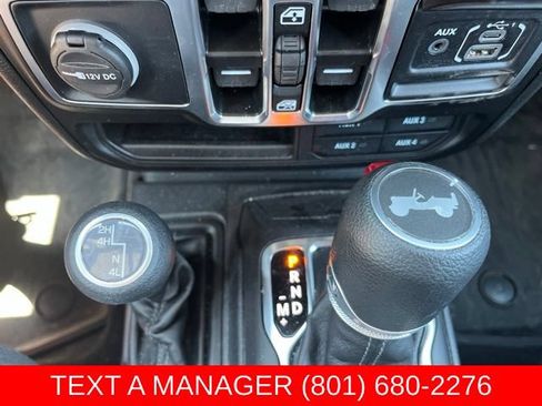 Used 2025 Jeep Wrangler Unlimited Sport AWD/4WD image 23