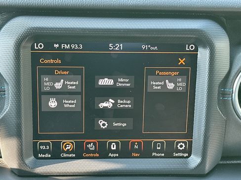 Used 2023 Jeep Wrangler Unlimited Rubicon 4xe w/ Steel Bumper Group AWD/4WD image 17