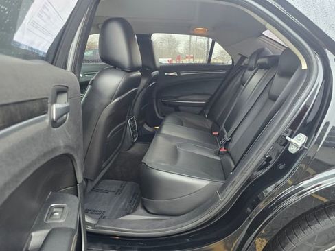 Used 2016 Chrysler 300 C image 12