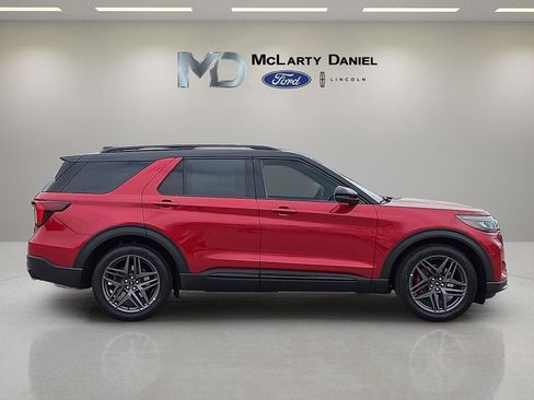 New 2026 Ford Explorer ST w/ Sun And Sound Package image 6