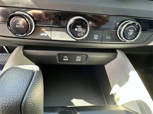 New 2025 Honda Accord LX image 24
