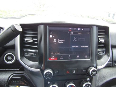 Used 2024 RAM 2500 Big Horn w/ Off Road Package AWD/4WD image 15