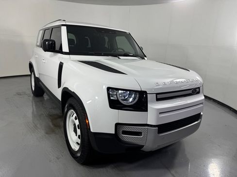 Used 2023 Land Rover Defender 110 AWD/4WD image 3