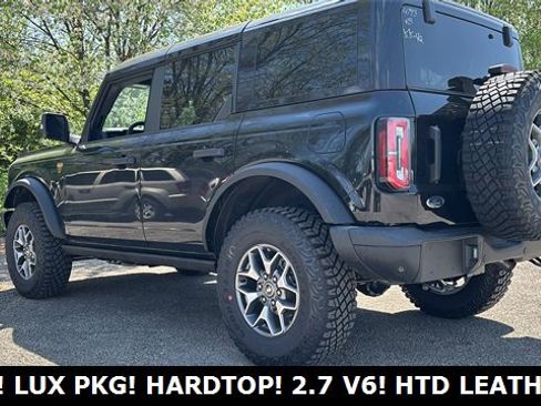 New 2025 Ford Bronco Badlands image 11