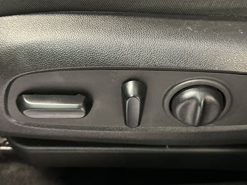 Used 2022 Chevrolet TrailBlazer LT image 22