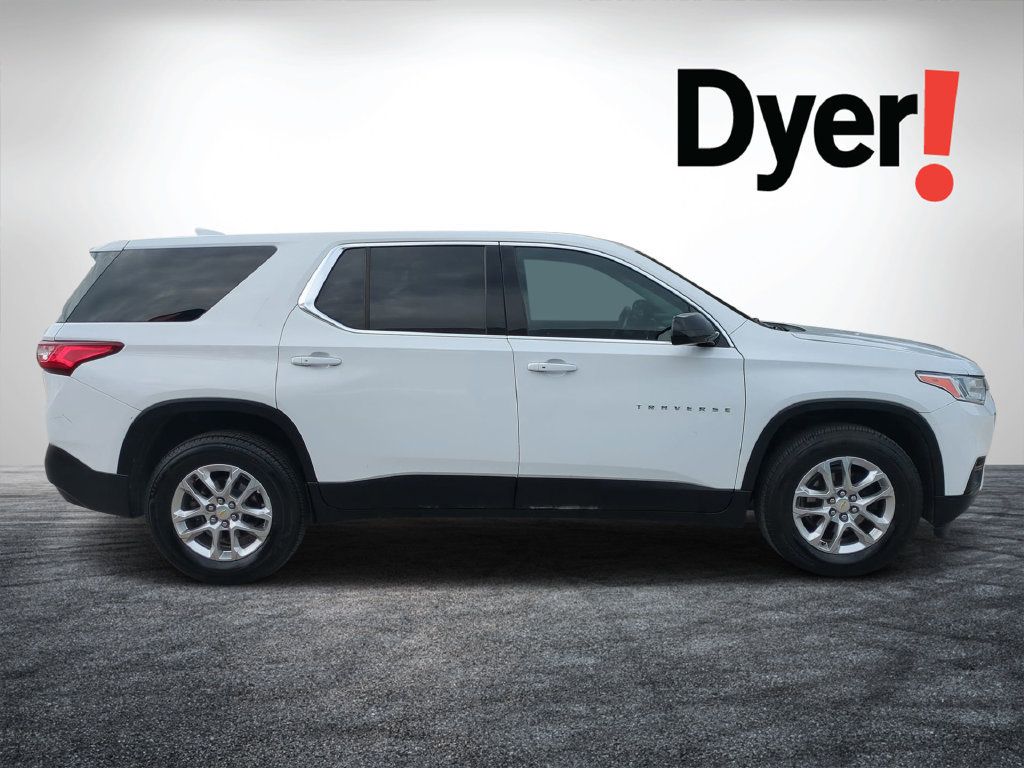 Used 2020 Chevrolet Traverse LS FWD image 2