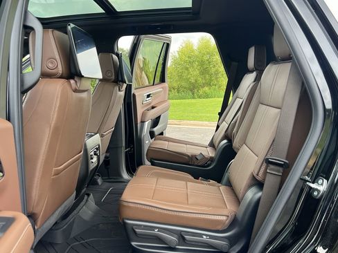 New 2025 Chevrolet Tahoe High Country image 42