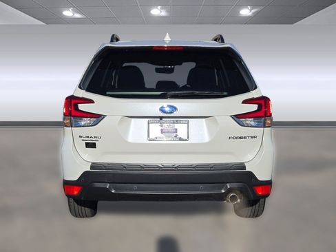 Certified 2023 Subaru Forester Limited w/ Popular Package #2 image 9