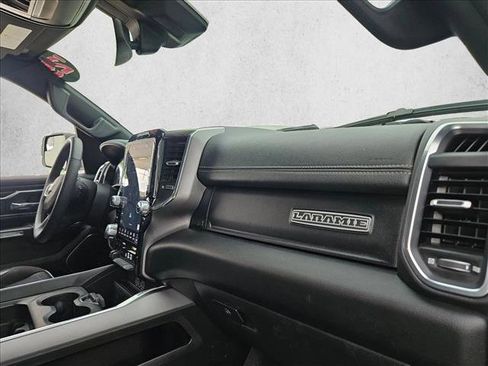 Used 2025 RAM 1500 Laramie w/ Sport Appearance Package AWD/4WD image 25