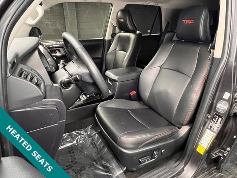 Used 2023 Toyota 4Runner TRD Off-Road Premium image 3