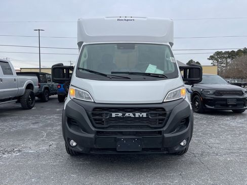 New 2024 RAM ProMaster 3500 w/ Convenience Group image 3