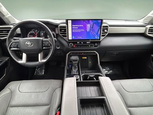 Used 2022 Toyota Tundra Limited image 16