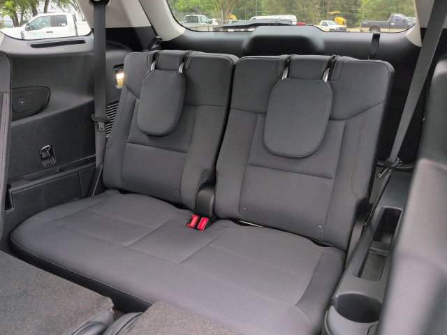 New 2026 Ford Explorer Active RWD image 13
