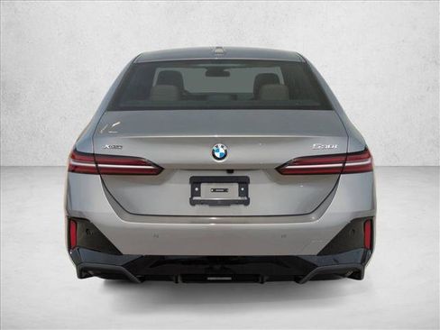 New 2026 BMW 530i xDrive AWD/4WD image 8