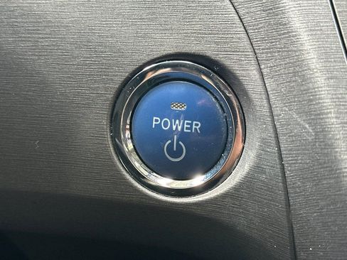 Used 2013 Toyota Prius Four FWD image 35