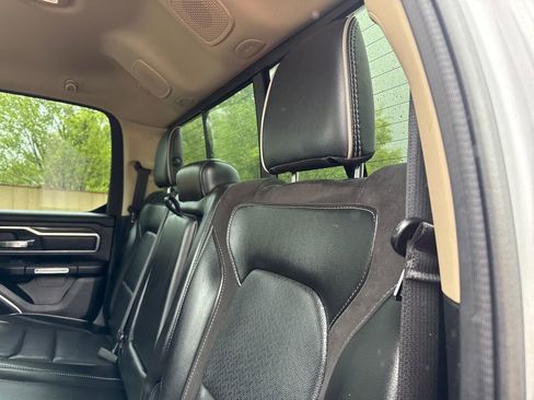 Used 2019 RAM 1500 Laramie AWD/4WD image 20