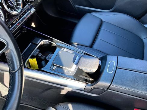 Used 2023 Mercedes-Benz GLA 250 image 16