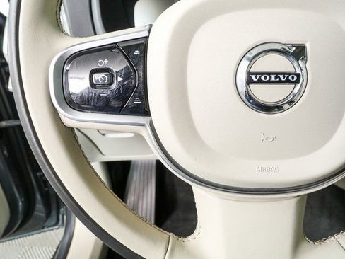 Used 2020 Volvo XC90 T6 Inscription w/ Protection Package Premier image 10