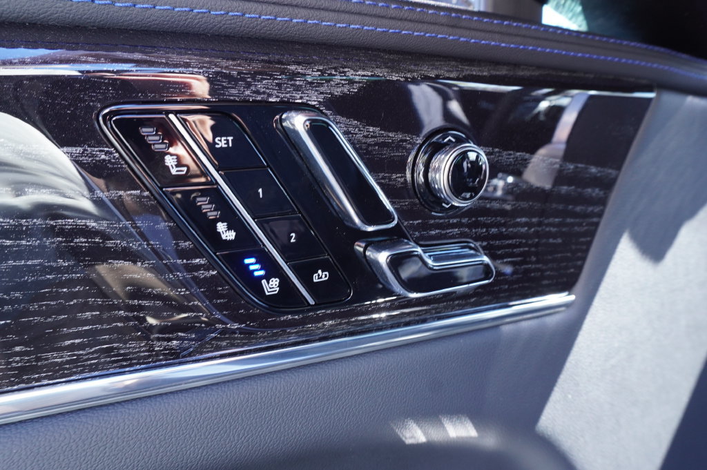 New 2026 Cadillac Escalade IQ Luxury 1 AWD/4WD image 15