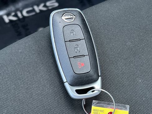Used 2024 Nissan Kicks S image 25