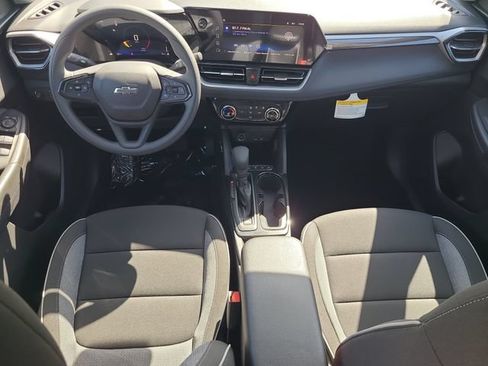 New 2026 Chevrolet TrailBlazer LT FWD image 13