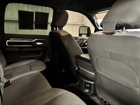 Used 2024 RAM 2500 Big Horn image 18