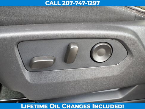 Used 2026 Chevrolet Silverado 1500 High Country AWD/4WD image 12