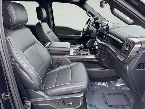 Used 2022 Ford F150 Lariat w/ Equipment Group 502A High image 32