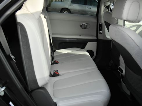 Used 2022 Hyundai Ioniq 5 SEL image 43