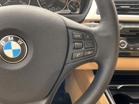 Used 2016 BMW 320i 320i image 15