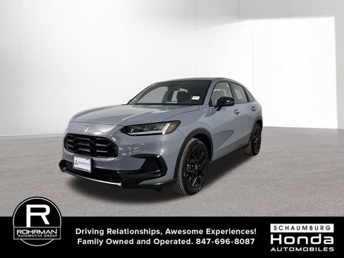 Used 2023 Honda HR-V Sport image 2